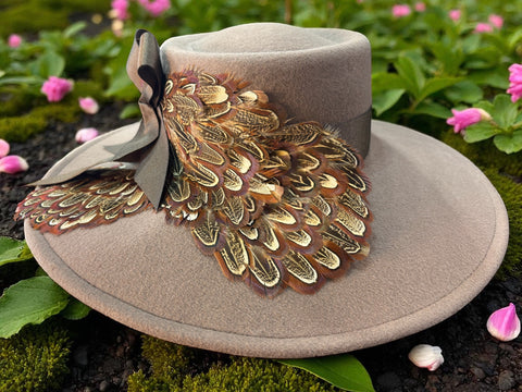 Taupe felt Rancher