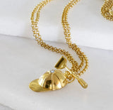 Derby Day, jockey cap necklace