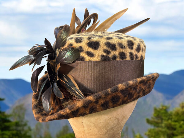 Leopard Mini-Topper